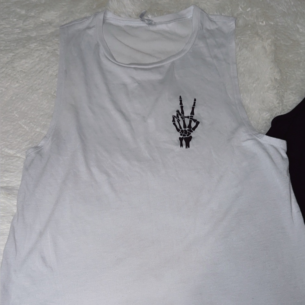 Trendy Women's Graphic Tank Tops - Black and White - Picture 4 of 7